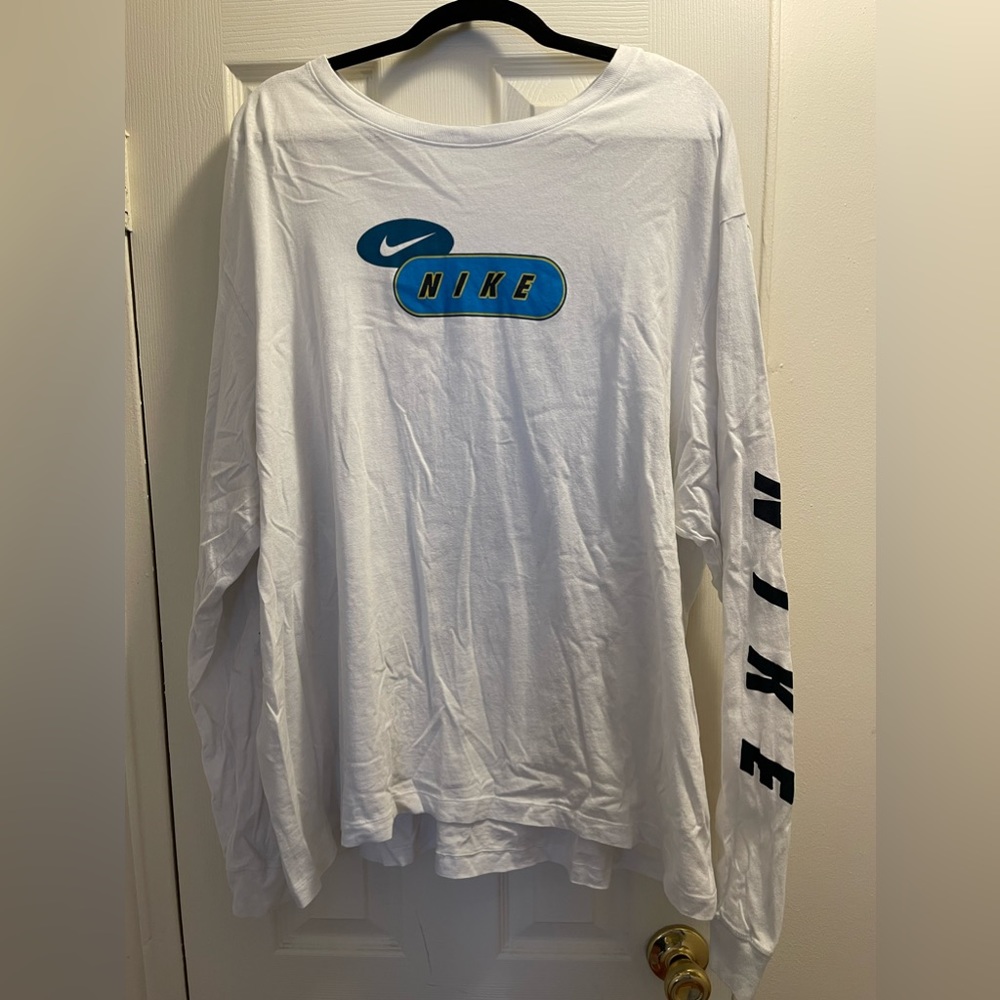Nike Men’s Big and Tall 3XL Long Sleeve T-Shirt